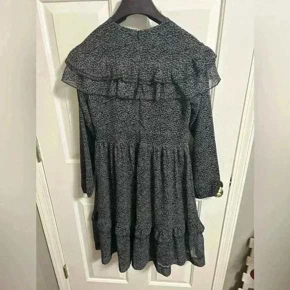 Tuesday’s Child Upscale Boutique Paisley Ruffle Dress Girl’s Size 18 - Picture 2 of 5